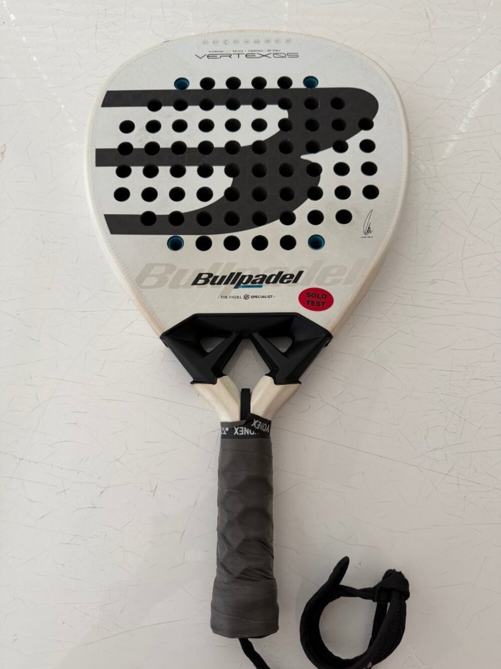 Bullpadel Vertex 05 Padel Racket Juan Tello - Demo/Test Racket - Used